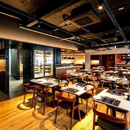 Koreana Hotel Seoul Exterior photo