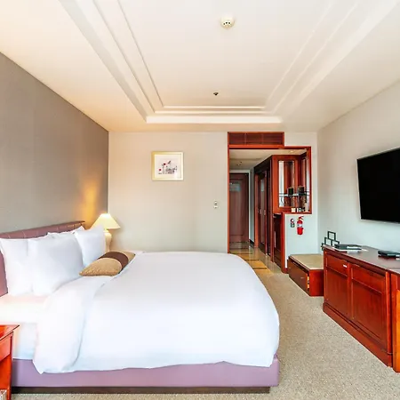 Koreana Hotel Seoul Room photo