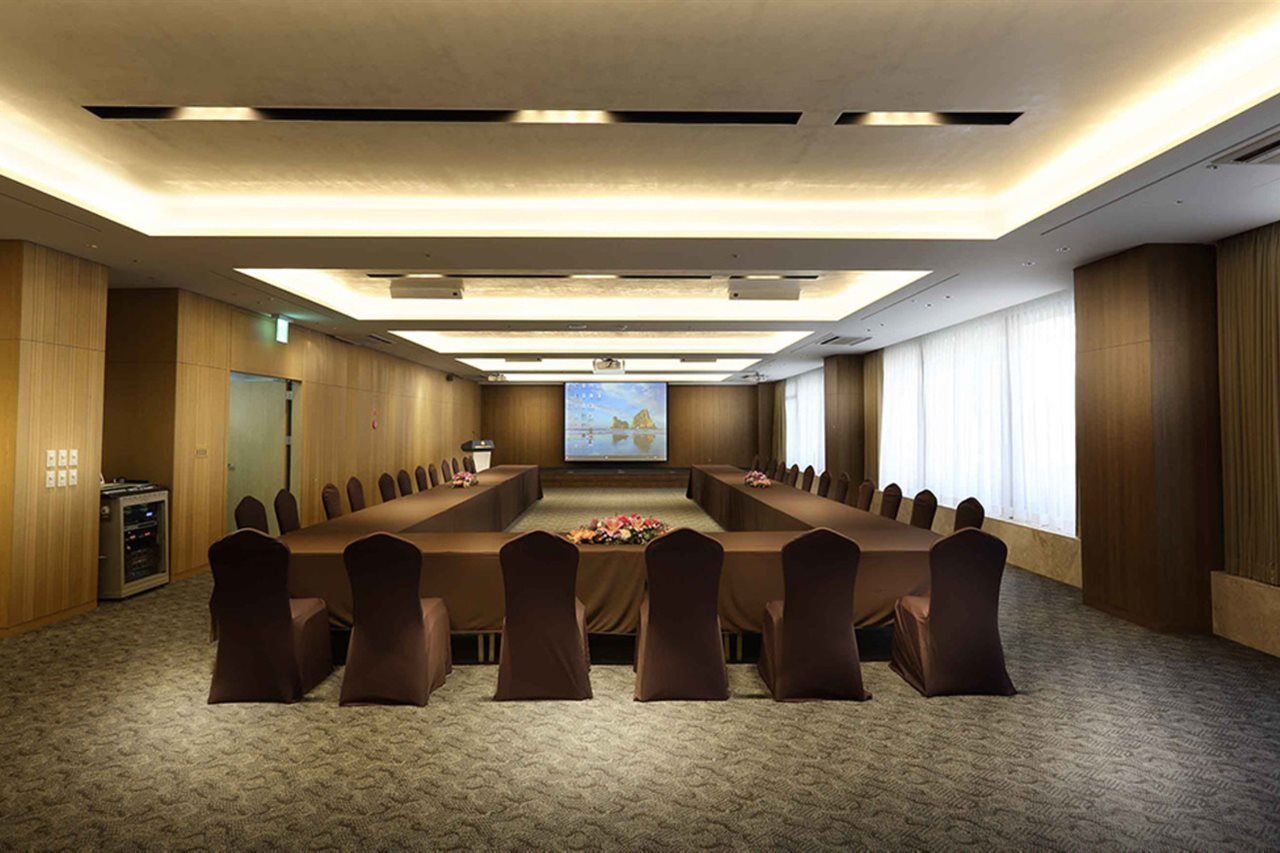 Hotel Koreana 4*
