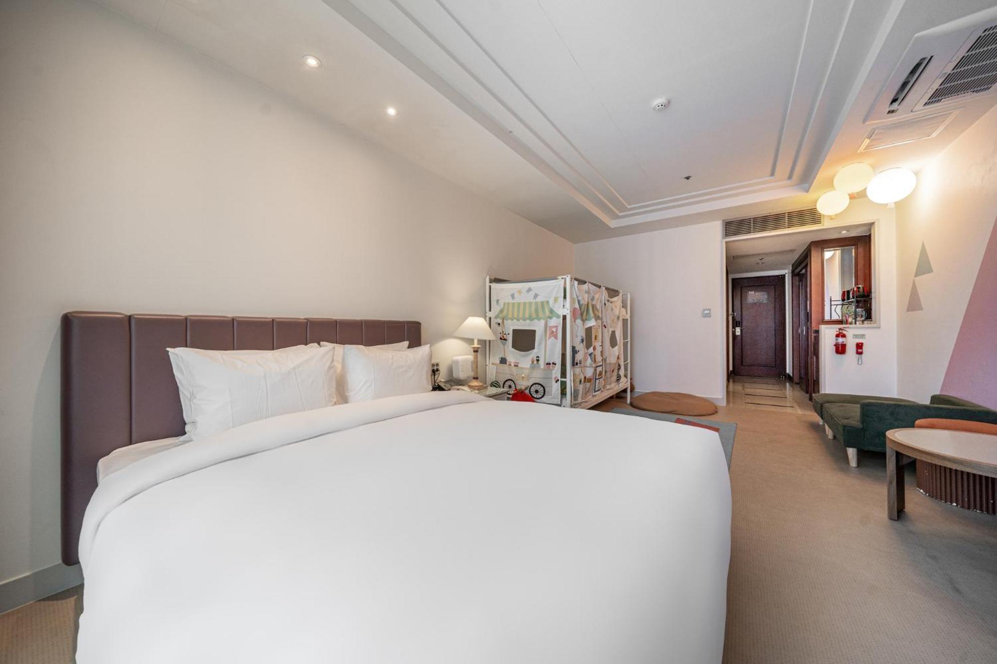 Hotel Koreana 4*